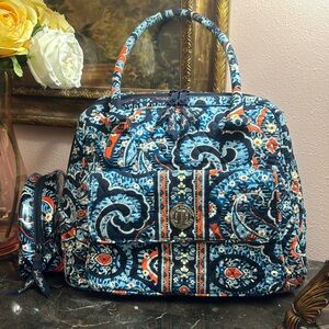 EUC Vera Bradley Set: Top Handle Double Zip & with Cosmetic Bag in Paisley Blue